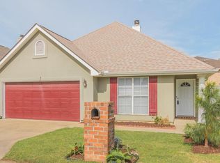 104 Cane Ridge Cir, Lafayette, LA 70508