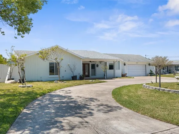 4210 Headsail Dr, New Port Richey, FL 34652