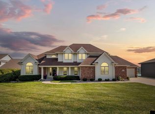 12101 N 177th Cir, Bennington, NE 68007