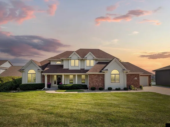 12101 N 177th Cir, Bennington, NE 68007