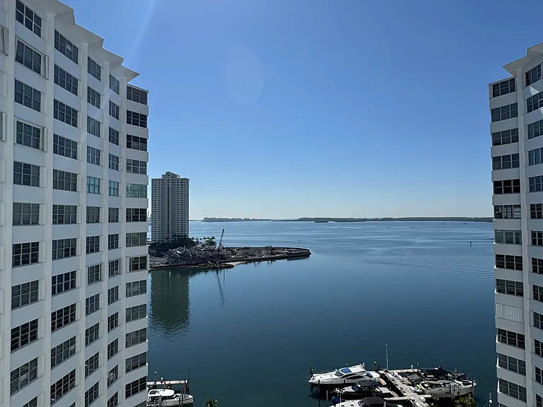 825 Brickell Bay Dr #1544 — Photo 21