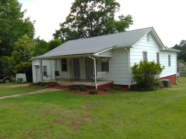 403 Bailey St, Valley, AL 36854