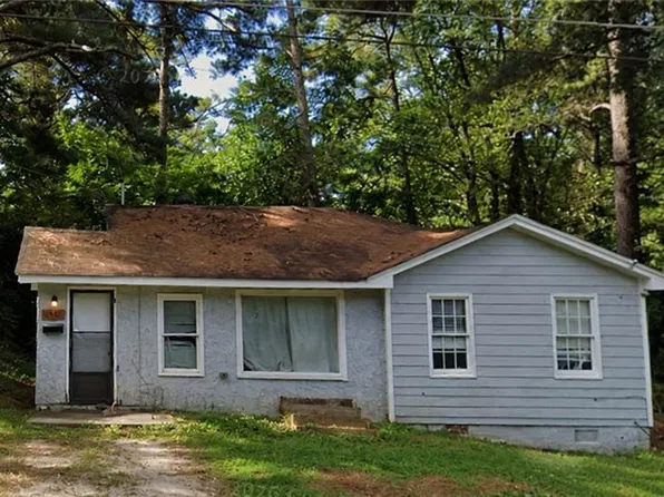 1201 Lake Dr, Jonesboro, GA 30236