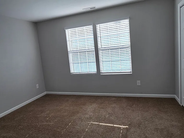 1151 Bentley Ct — Photo 18