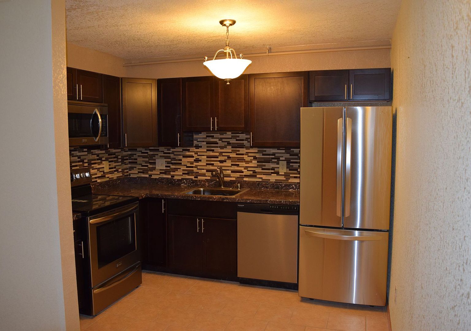 319 8th St SE 105, Minneapolis, MN 55414 Zillow