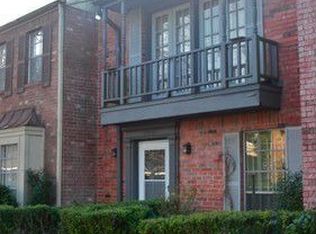 7915 Grove Ridge Dr, Houston, TX 77061