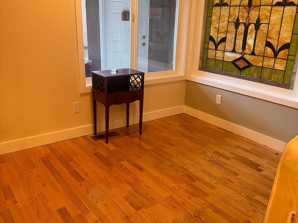 Guest bedroom + 1 closet/ hardwood floors, charging outlet.