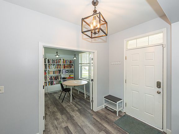 4th image of 2868 Liberty Lakes Blvd
