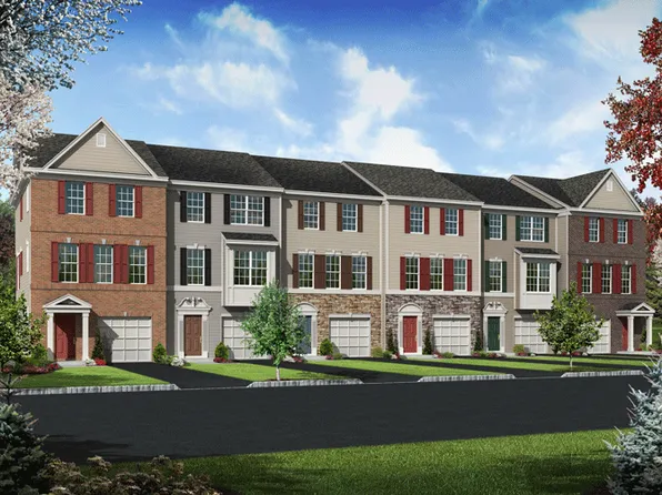 249 Chickadee Ct, Freehold, NJ 07728