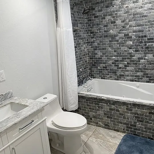 Lakewood Dr — Photo 12