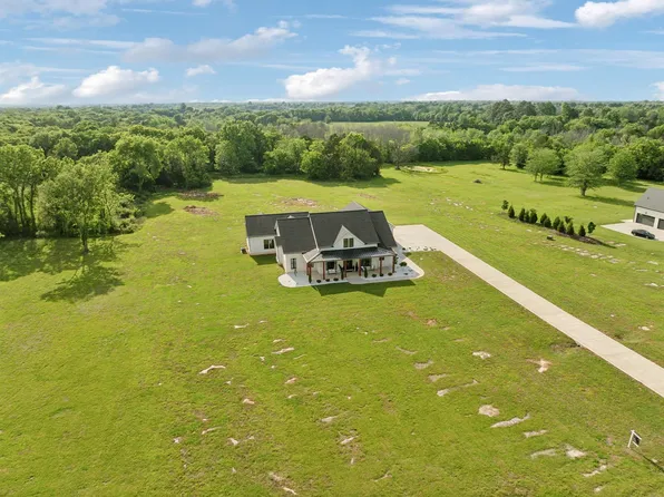 2648 Wilson Overall Rd, Murfreesboro, TN 37127