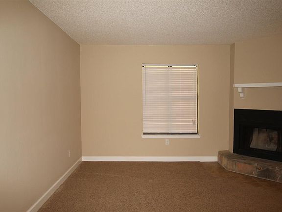 3rd image of 6346 W Fairfield Dr APT C