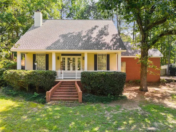 8 Saint Charles Ave, Hattiesburg, MS 39402