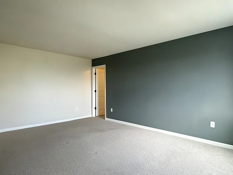 1931 Wren Rd — Photo 6