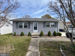 307 Cedardale Ave, Villas, NJ 08251