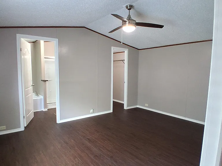 611 Summerhaven Dr #611 — Photo 7