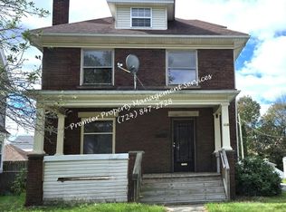 180 Cedar Ave, Sharon, PA 16146