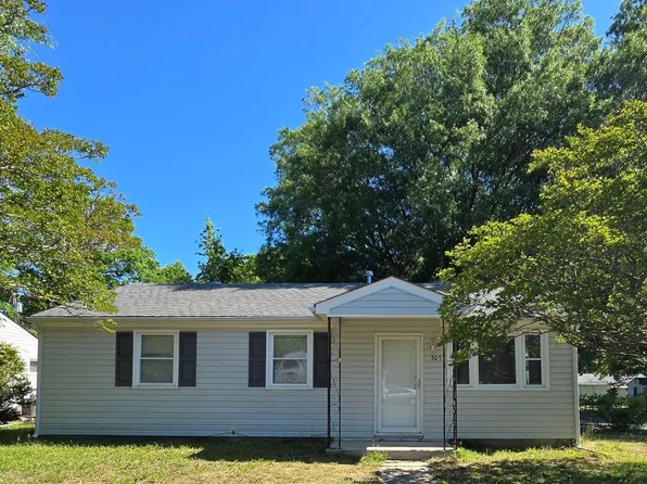 507 Hill Ave, Hopewell, VA 23860