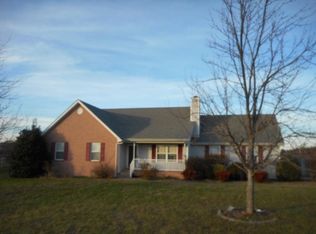 114 Heathrow Dr, Murfreesboro, TN 37129