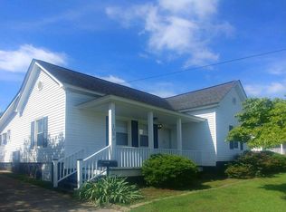 105 E J St, Erwin, NC 28339
