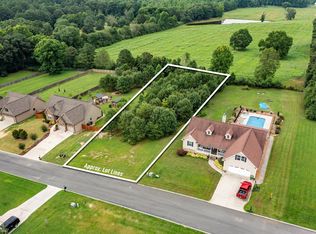 16 Cheshire Crossing Dr, Rock Spring, GA 30739