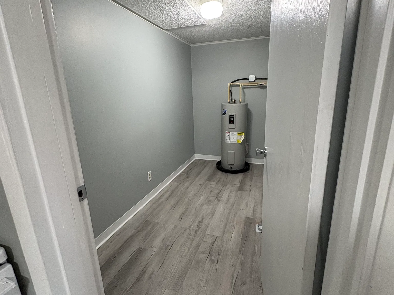 37917 Hillside Ln — Photo 4