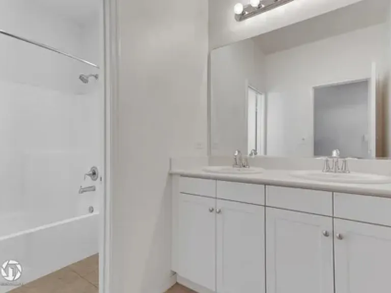 5412 Gozum Dr — Photo 10