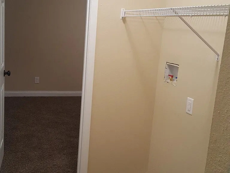 815 Cherry St #3 — Photo 5