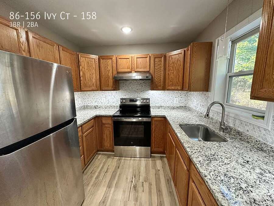 1st image of 86-156 Ivy Ct #158