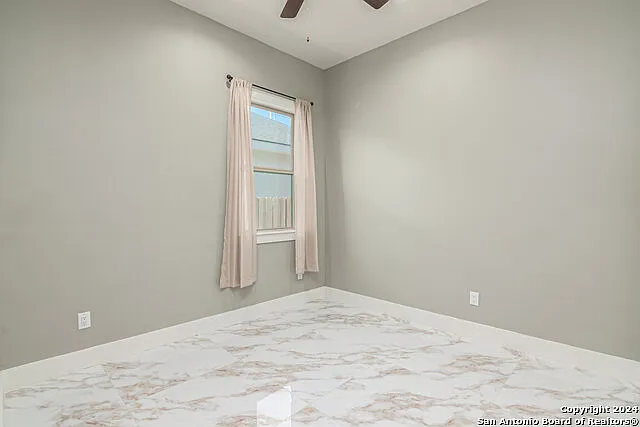639 Hummingbird Hl — Photo 21