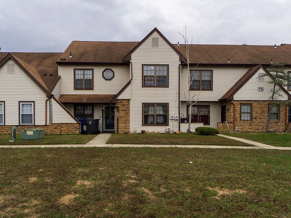 1st image of 3137 Woodlands Dr