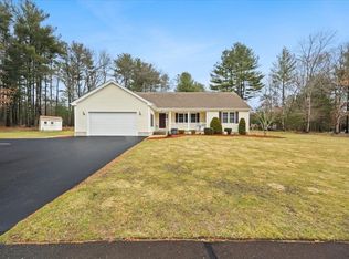 17 Barry Dr, Taunton, MA 02780
