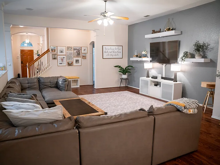 8241 Grayson Way — Photo 14