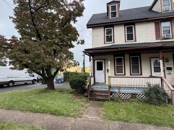 534 Columbus Rd, Burlington, NJ 08016