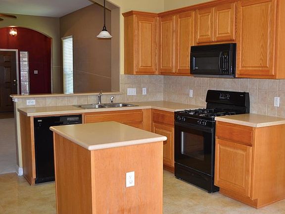 3rd image of 3765 Turetella Dr