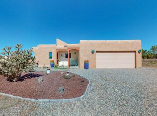 3 Alondra Rd, Santa Fe, NM 87508