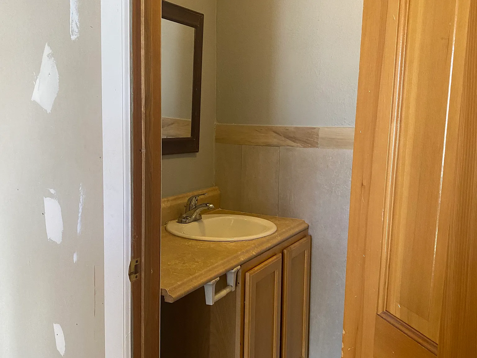 Studio, 925 sqft, $3,000 — Photo 2