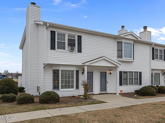2nd image of 3256 Landmark Street #A6
