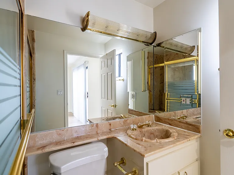 1758 N Alexandria Ave #1758.5 — Photo 44