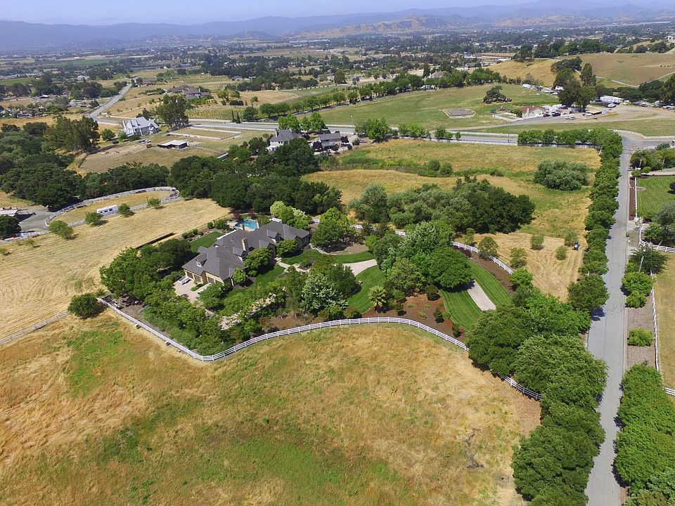 9571 Via Del Oro Gilroy CA 95020 Apartments For Rent Zillow
