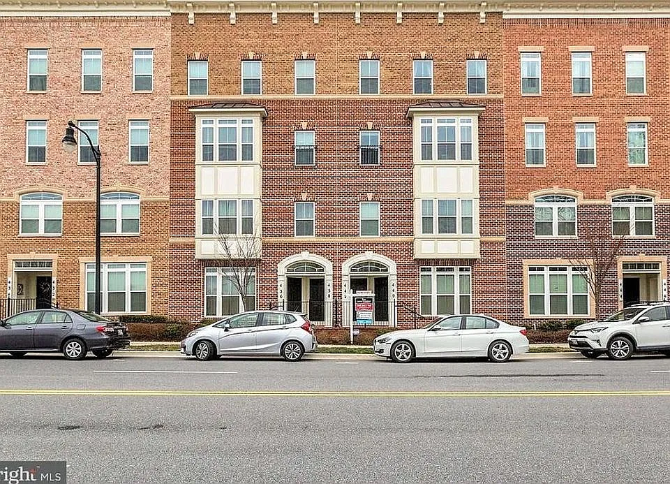 House is on upper two levels
