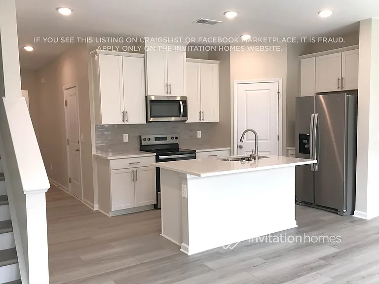 804 Holiday Park Ln — Photo 7