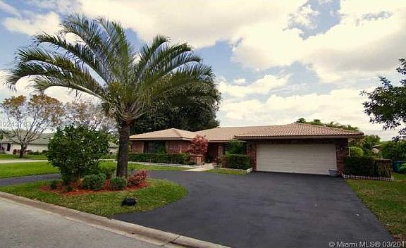 Home For Sale In Cypress Run