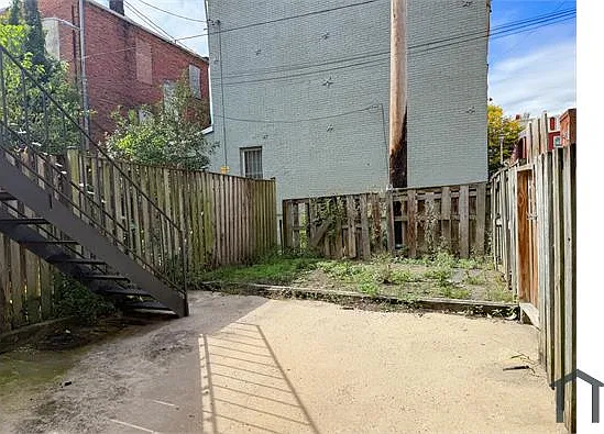 120 S Mount St #1 — Photo 7
