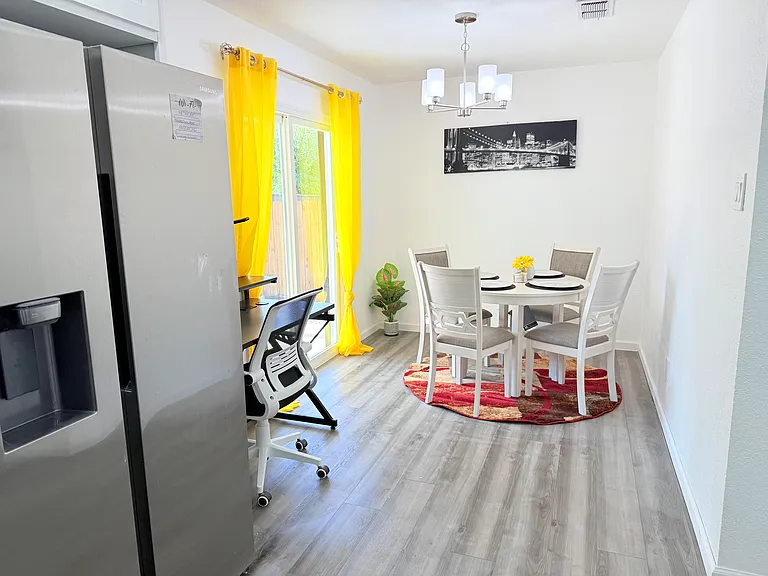 8529 Santa Clara Dr — Photo 9
