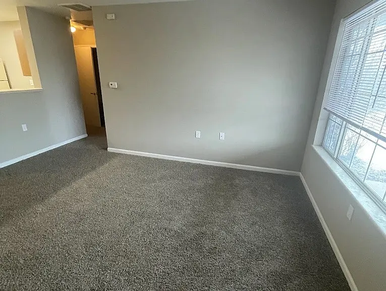 North Ridge Apartments — Photo 9
