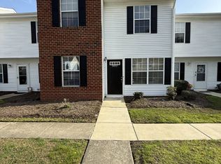 3437 Clover Meadows Dr, Chesapeake, VA 23321