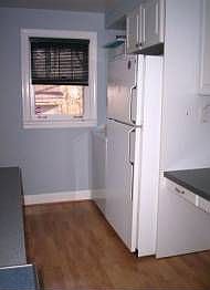 5th image of 446 Wonderwood Dr