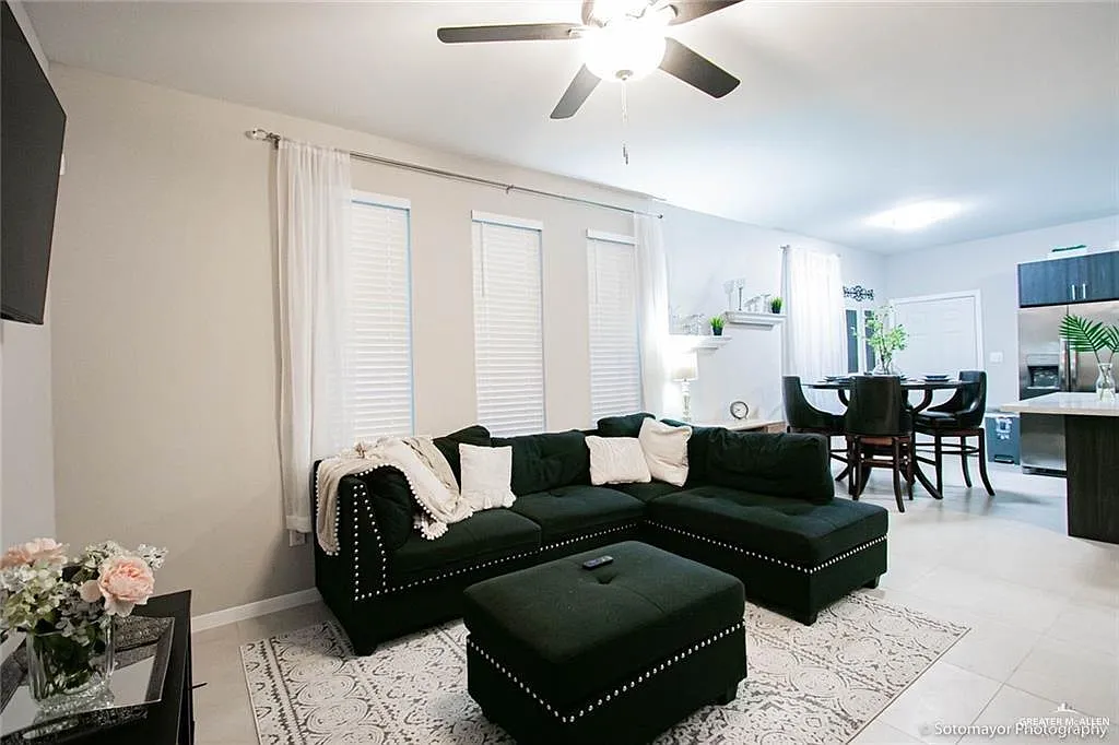 3 bed, 2.0 bath, 4462 sqft, $1,100 — Photo 3