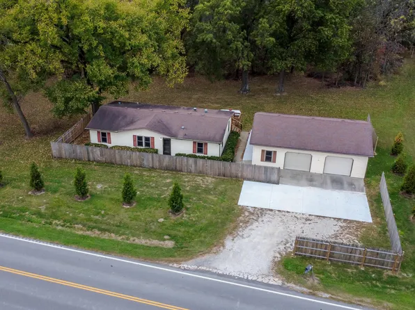 4201 State Highway 240 Spur, Rocheport, MO 65279